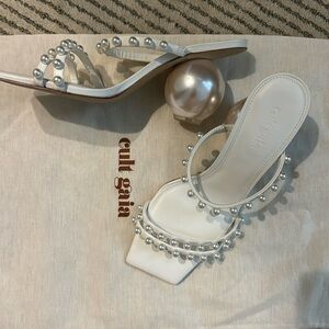 NEW W TAGS ILONA SANDAL Cult Gaia  37 ivory